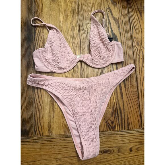 South Beach Blush Pink Textured Two-Piece Bikini Set Size 6 Top and 8 Bottom - Picture 1 of 7